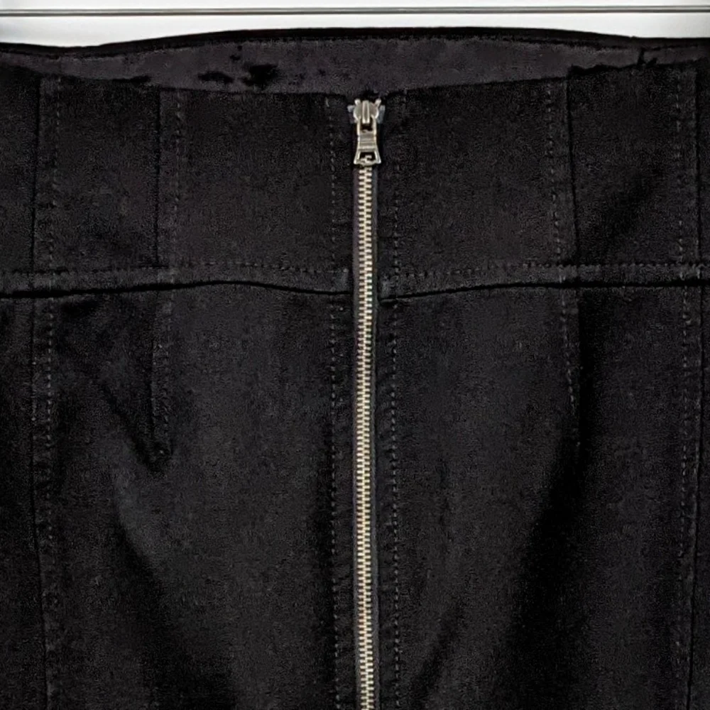Express Pencil Skirt Bodycon Stretchy Exposed Double Back Zipper Black size 2